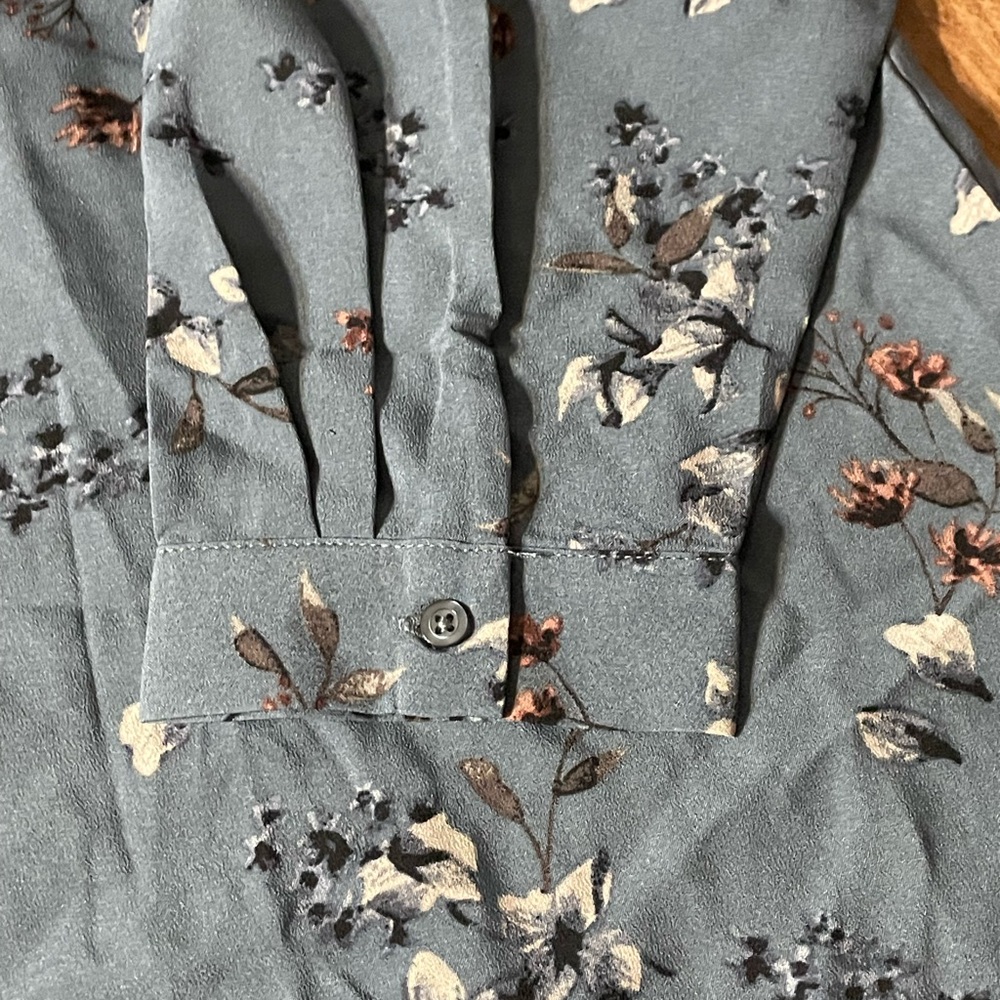 Hilary Radley Blue Floral Blouse XXL - Picture 4 of 6